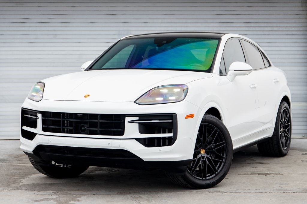2024 Porsche Cayenne Coup Base's photo