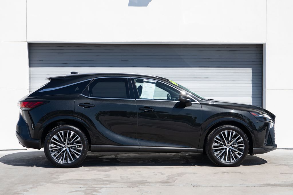 2023 LEXUS RX 350 Premium Plus photo 4