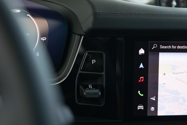 2025 Porsche Cayenne Turbo E-Hybrid - Photo 17