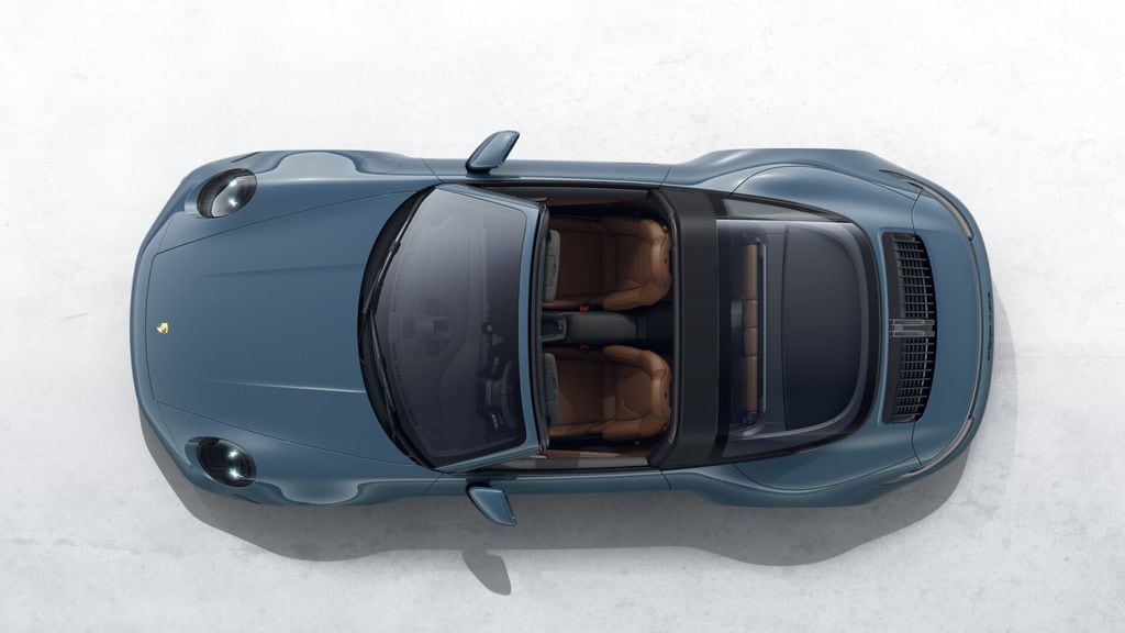 2024 Porsche 911 Targa 4 GTS photo 6