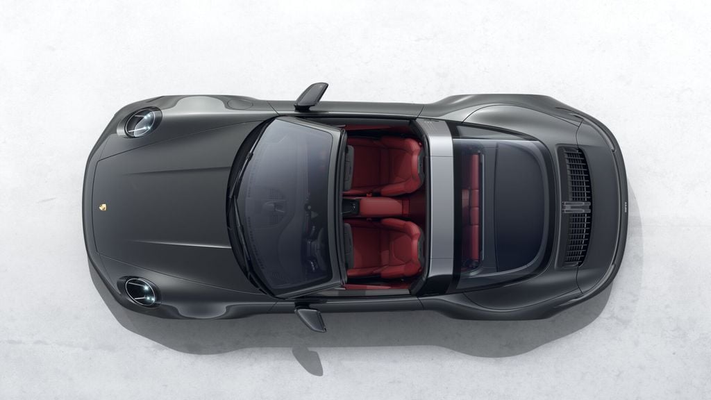 2023 Porsche 911 Targa 4 GTS photo 6