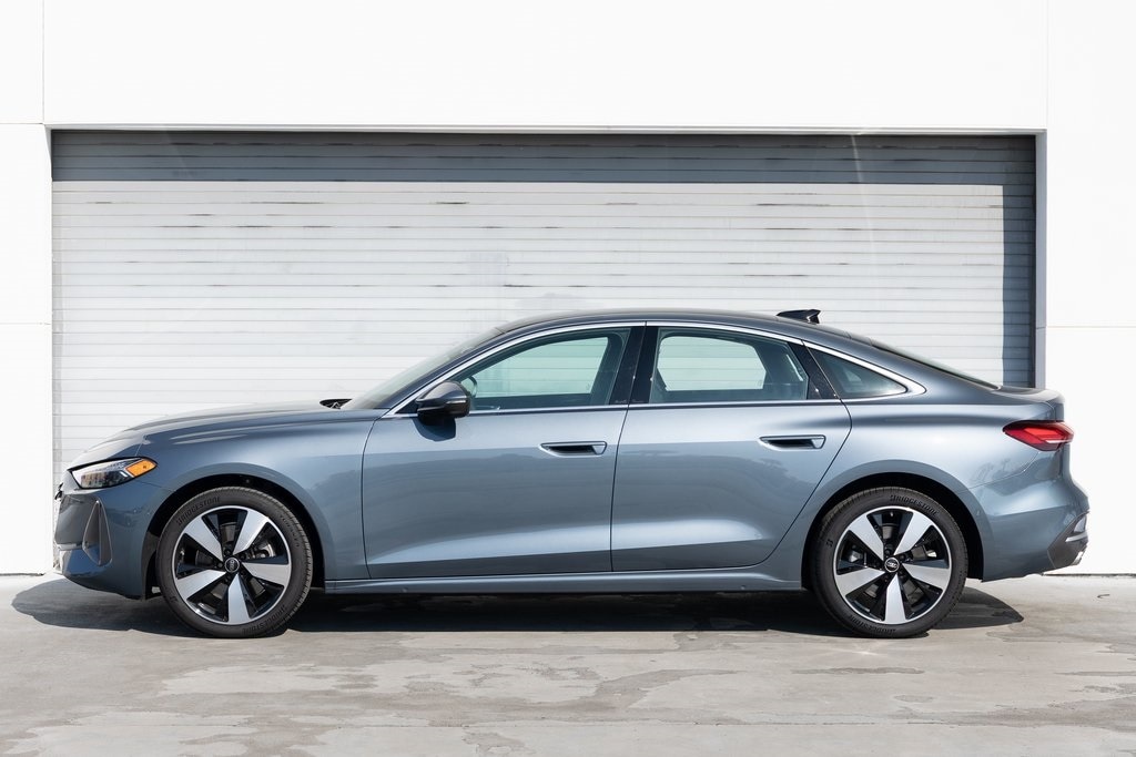 2025 Audi New A5 Premium Plus - Photo 8