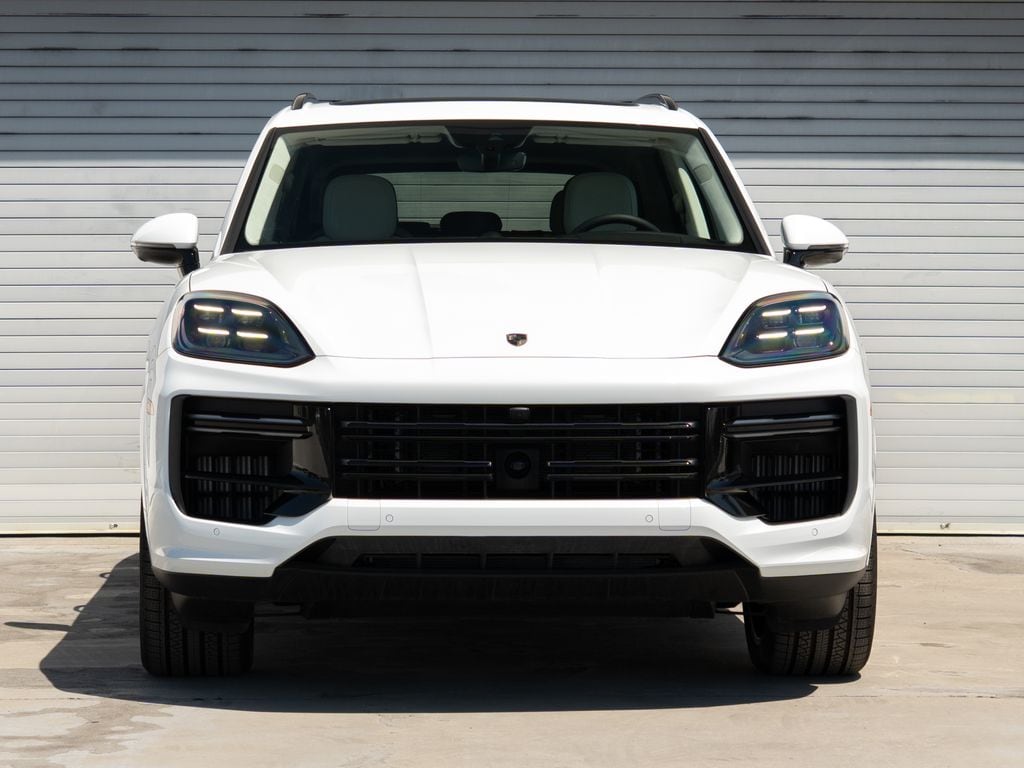 2025 Porsche Cayenne Turbo E-Hybrid - Photo 27