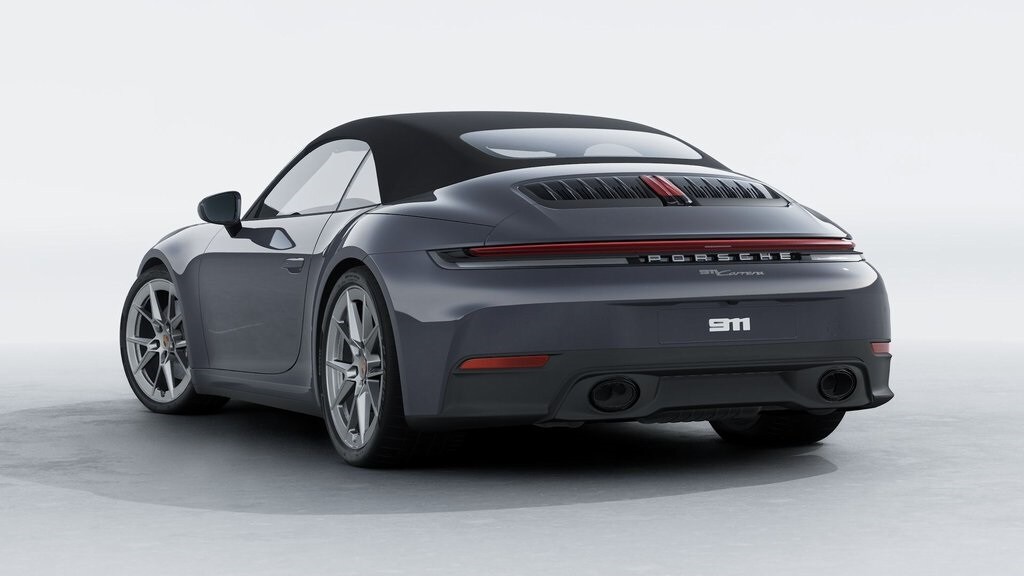 2025 Porsche 911 photo 3