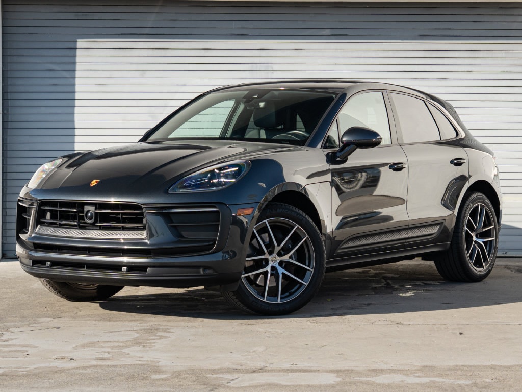 2023 Porsche Macan