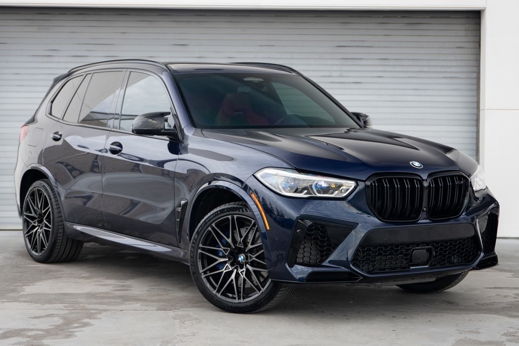 2021 BMW X5 M Base's photo