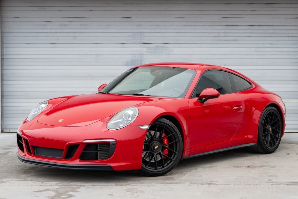 2019 Porsche 911 GTS