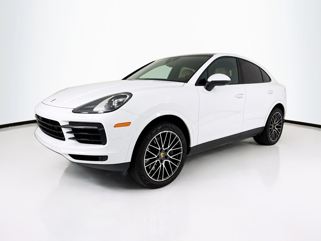 2020 Porsche Cayenne S's photo