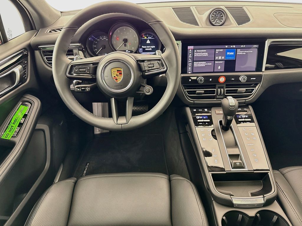 2026 Porsche Macan S - Photo 26