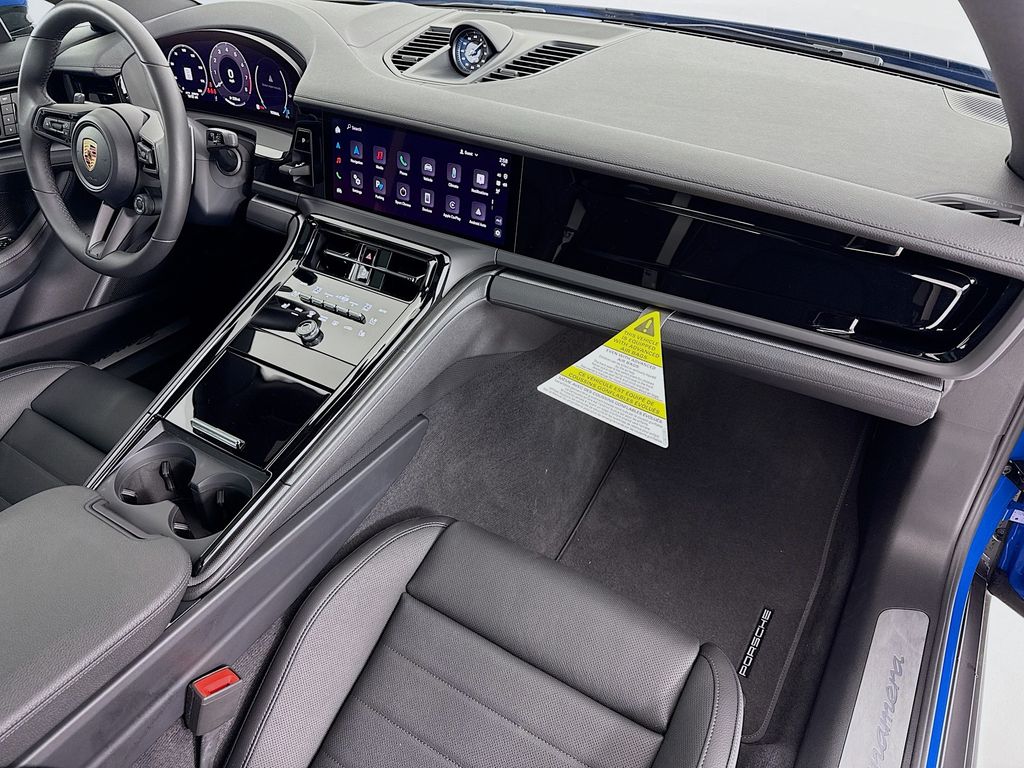 2025 Porsche Panamera Base - Photo 31