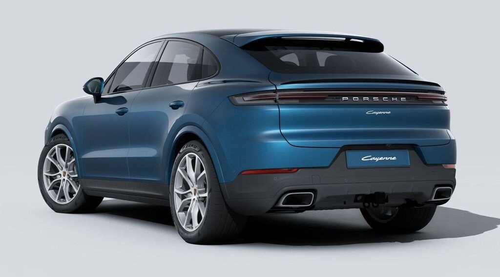 2026 Porsche Cayenne Coupe photo 2