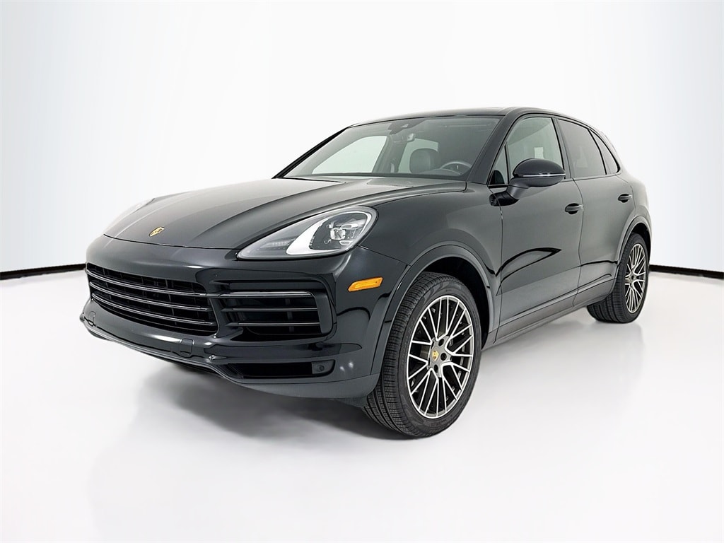2023 Porsche Cayenne Base