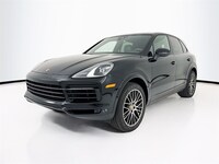 2023 Porsche Cayenne Platinum Edition SUV