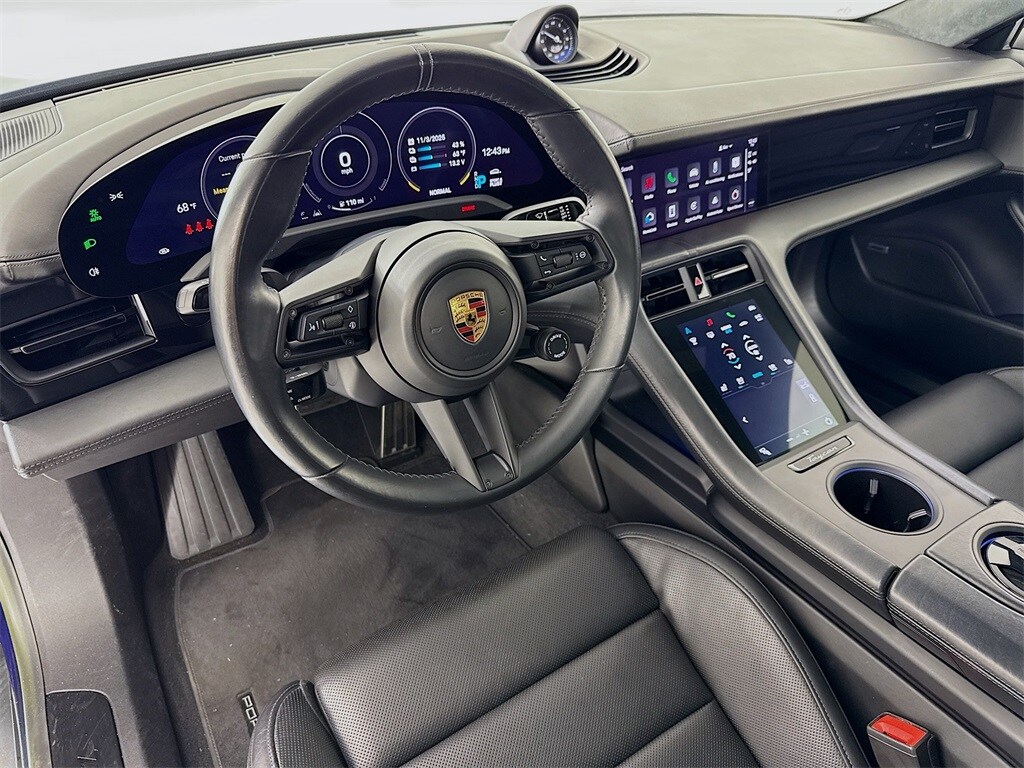 2022 Porsche Taycan GTS photo 4