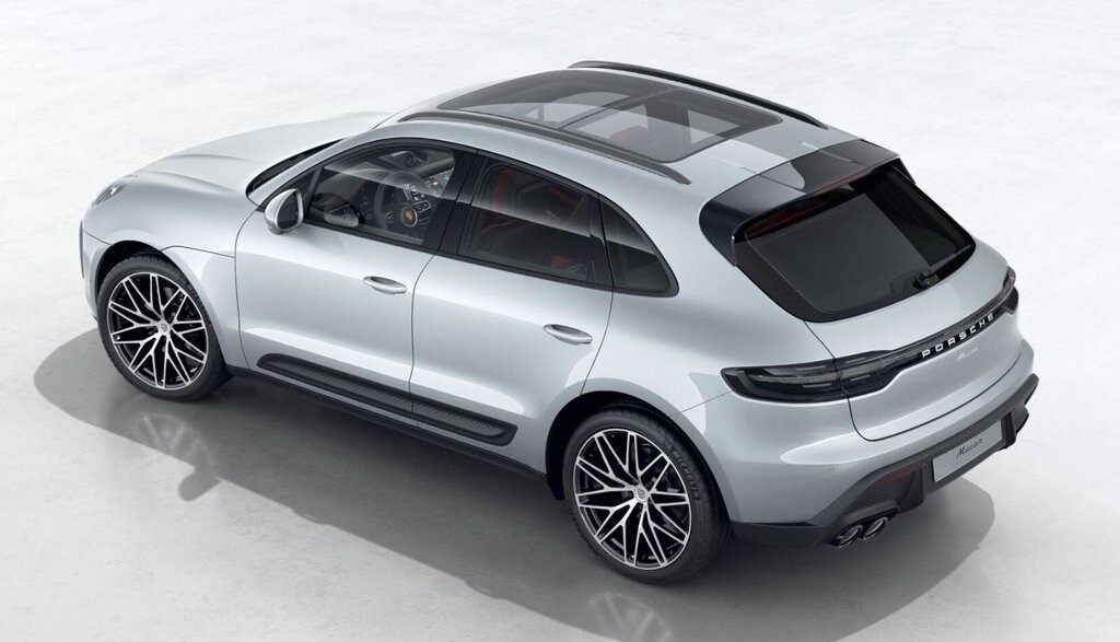 2026 Porsche Macan T photo 4