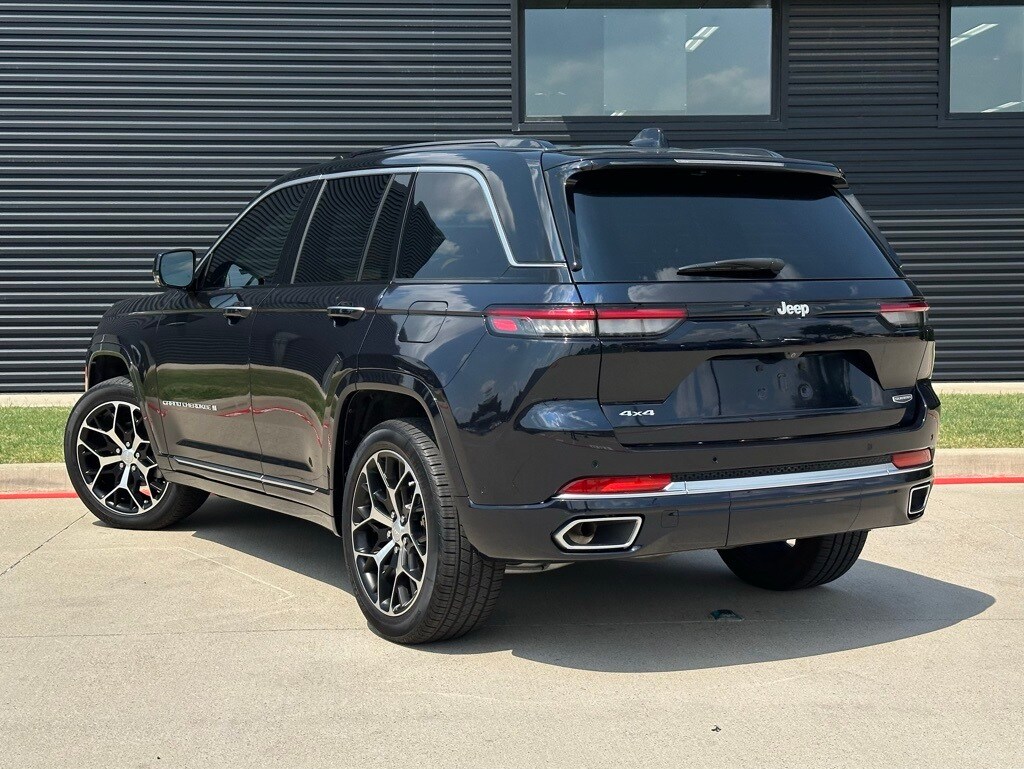 2024 Jeep Grand Cherokee Summit Reserve photo 3