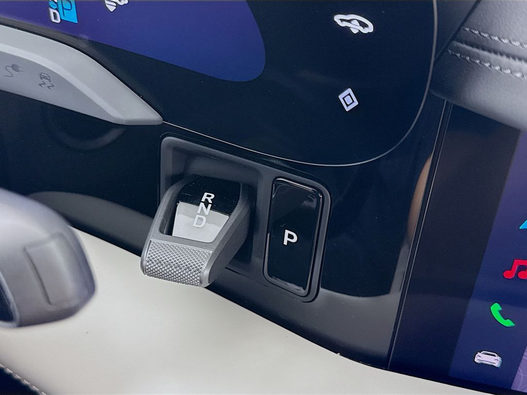 2026 Porsche Taycan Base - Photo 21