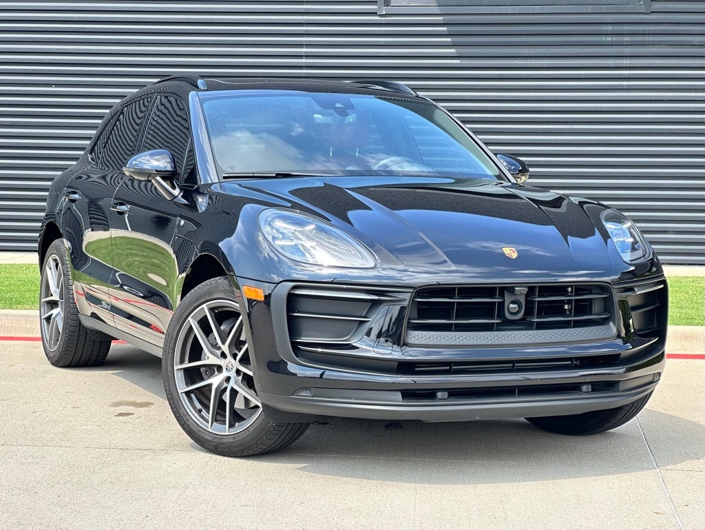 Certified 2024 Porsche Macan Base with VIN WP1AA2A53RLB01017 for sale in Grapevine, TX