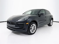 2025 Porsche Macan SUV