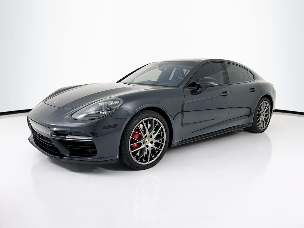 2017 Porsche Panamera Turbo's photo
