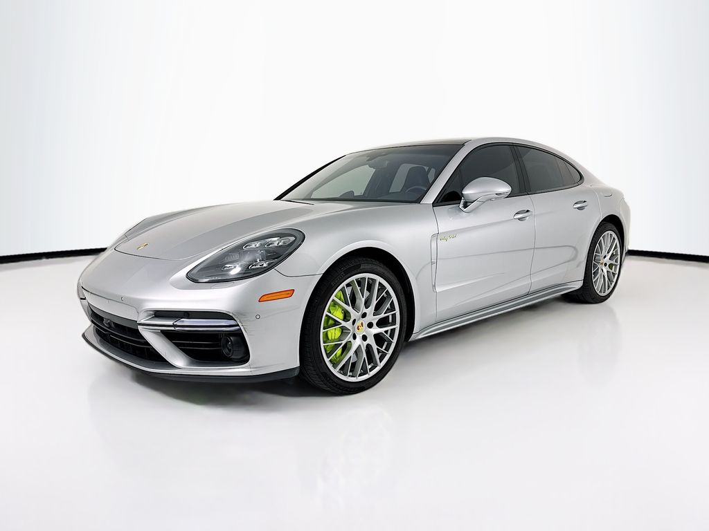 2018 Porsche Panamera Turbo S E-Hybrid's photo