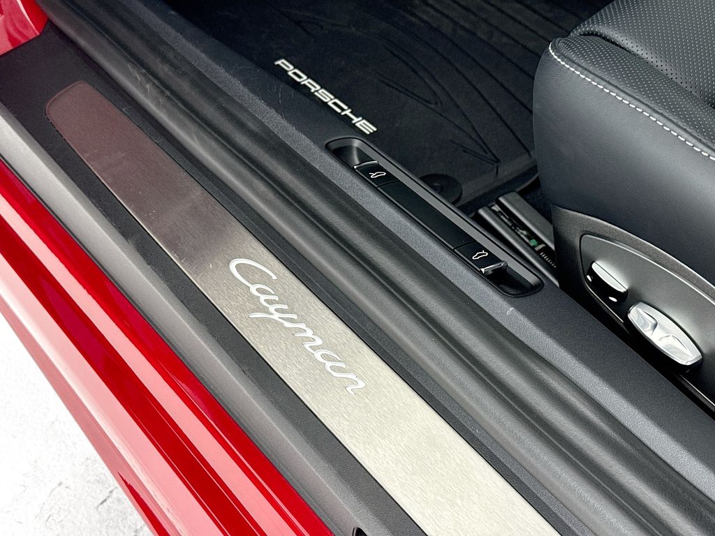 2025 Porsche 718 Style Edition - Photo 13