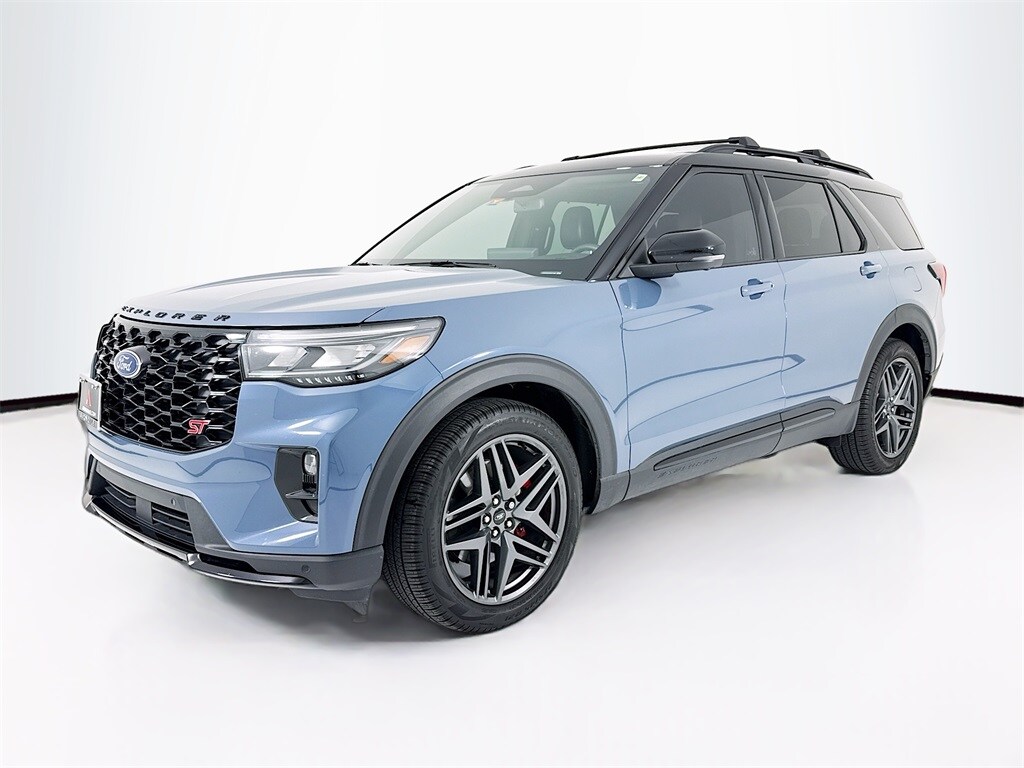 Used 2025 Ford Explorer ST SUV