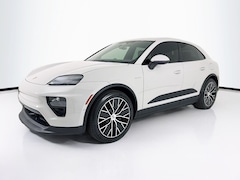 2026 Porsche Macan Electric SUV