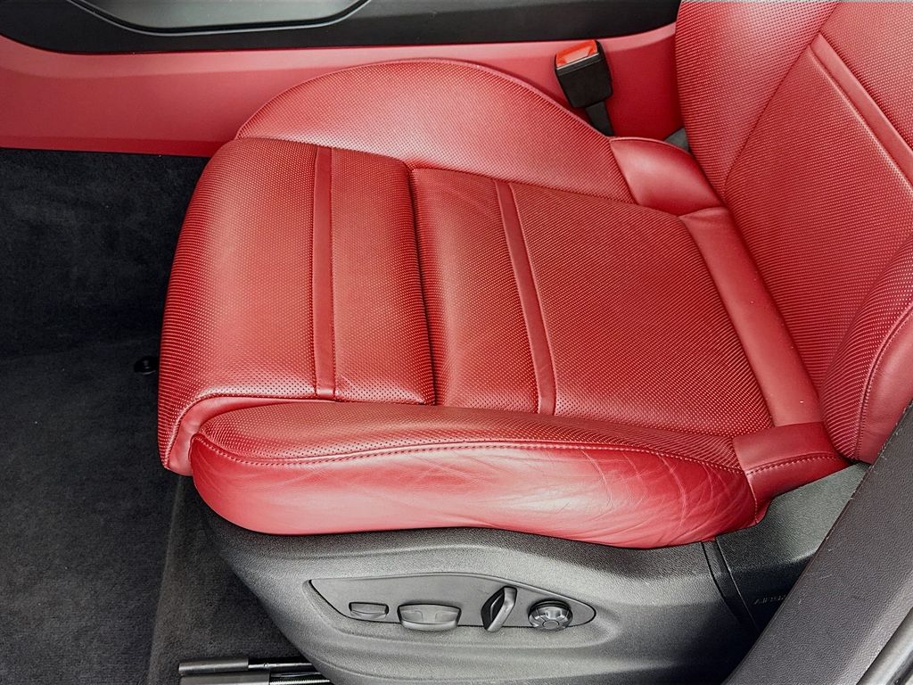 2023 Porsche Cayenne Coup Platinum Edition - Photo 13