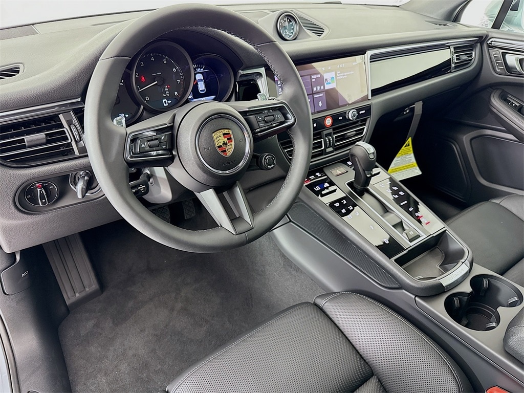 New 2025 Porsche Macan SUV