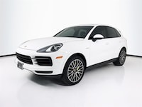 2023 Porsche Cayenne E-Hybrid SUV