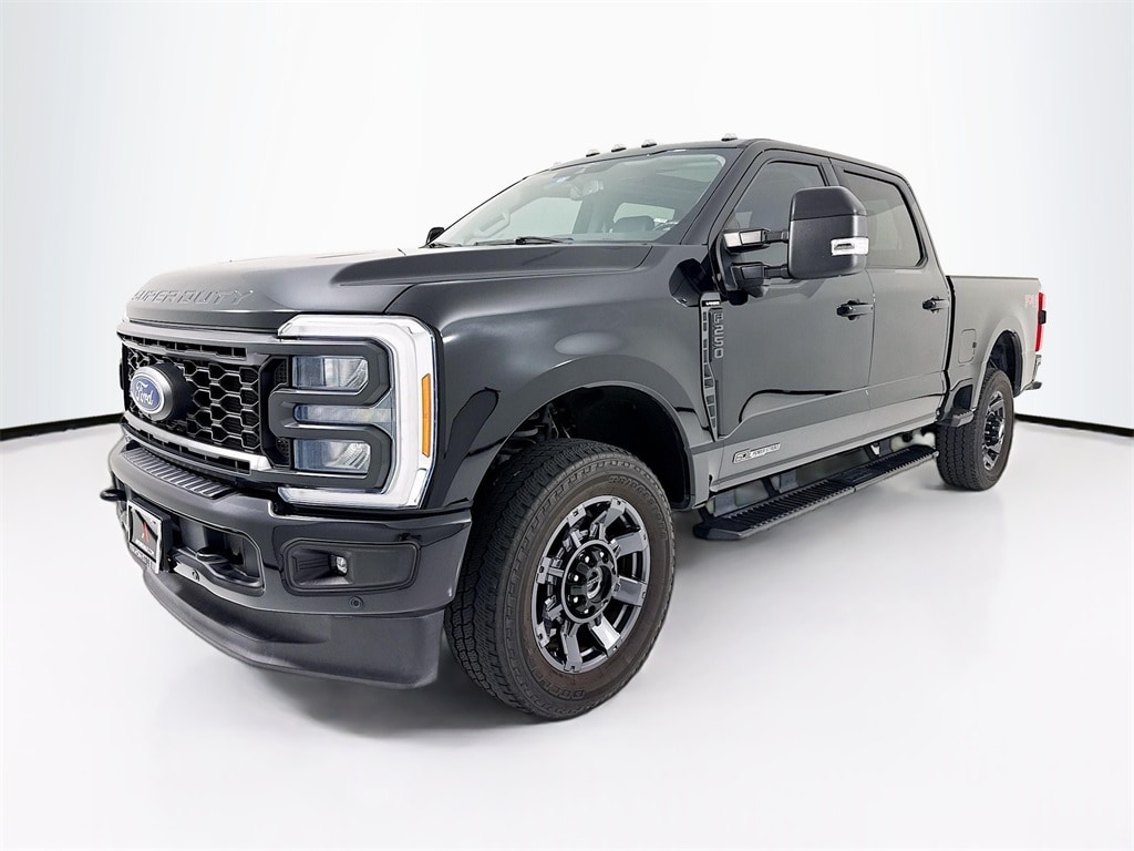 2023 Ford F-250 Super Duty Lariat's photo