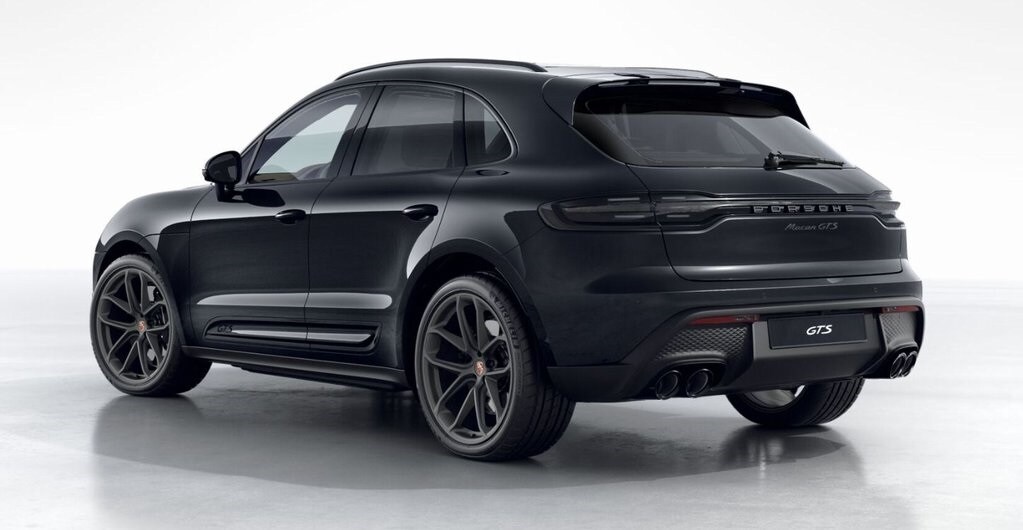 2026 Porsche Macan GTS photo 2
