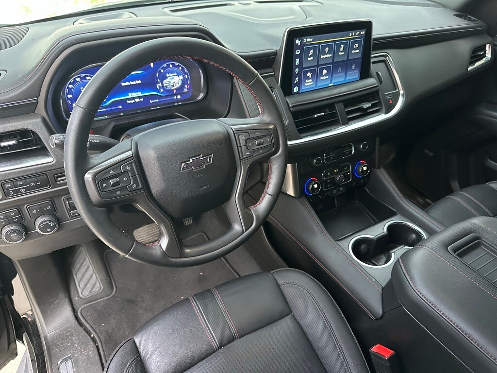 2024 Chevrolet Tahoe RST photo 3