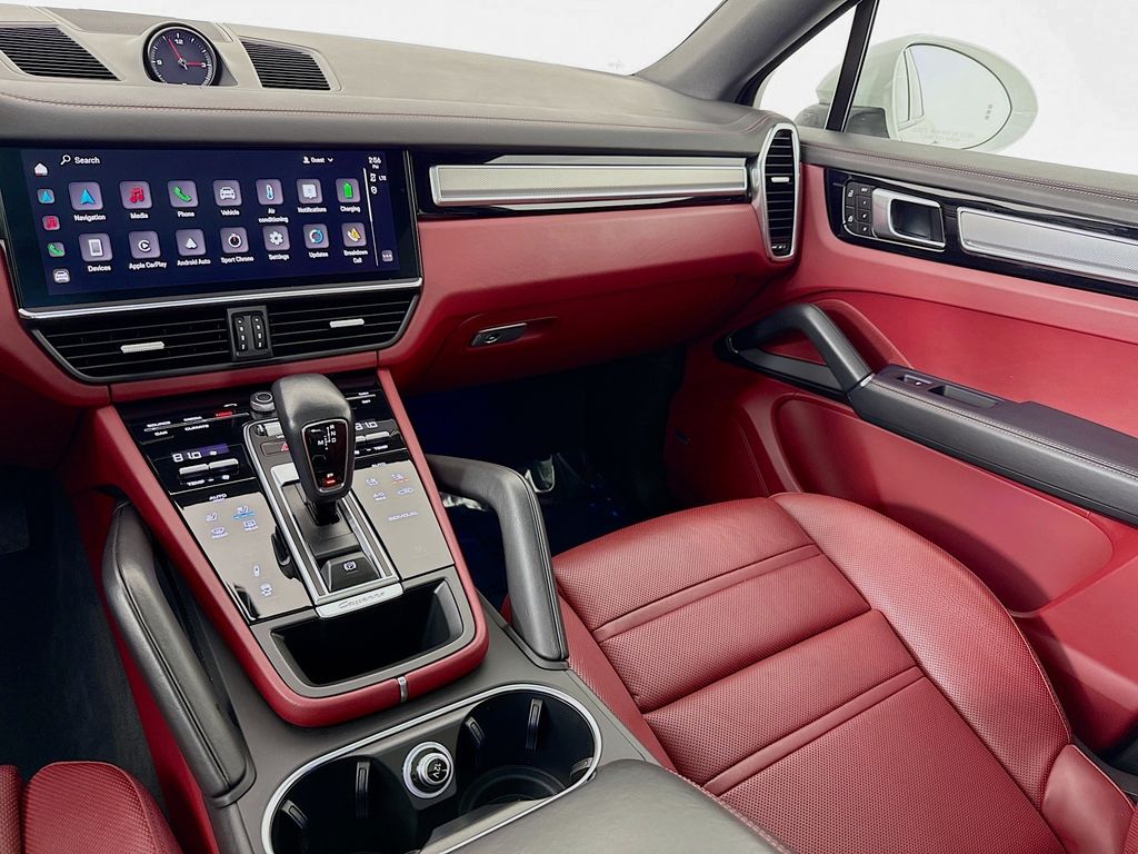 2023 Porsche Cayenne Coup Platinum Edition - Photo 27