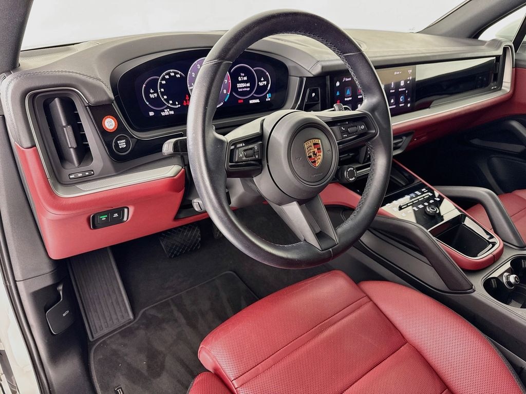 Certified 2024 Porsche Cayenne SUV