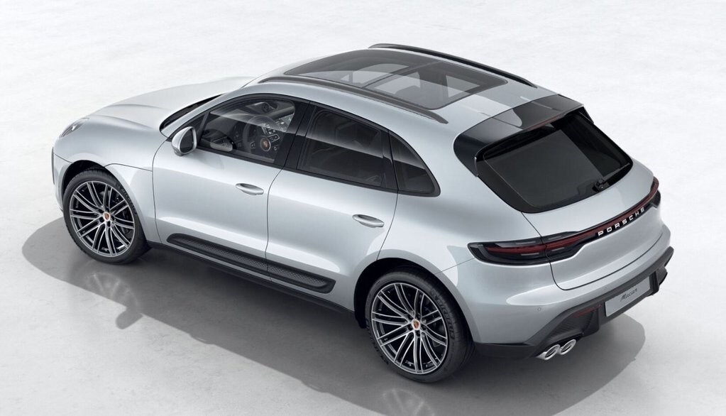 2026 Porsche Macan T photo 3
