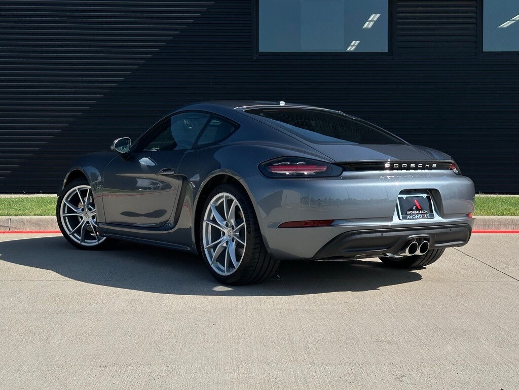 2025 Porsche Cayman Base photo 3