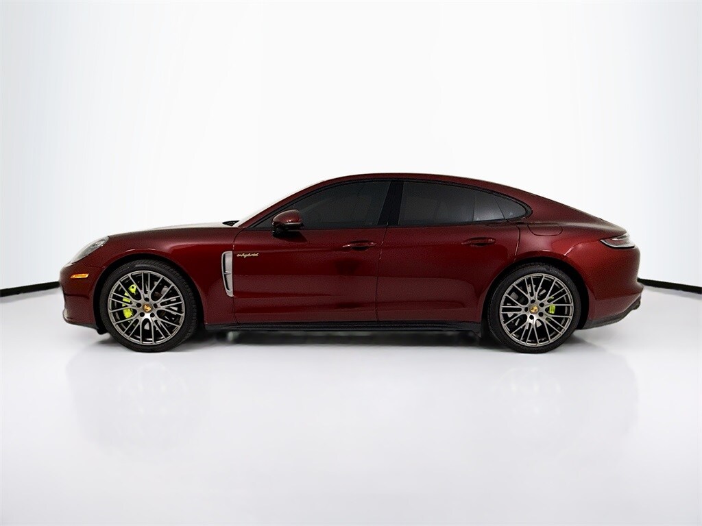 2023 Porsche Panamera 4 E-Hybrid Platinum photo 2