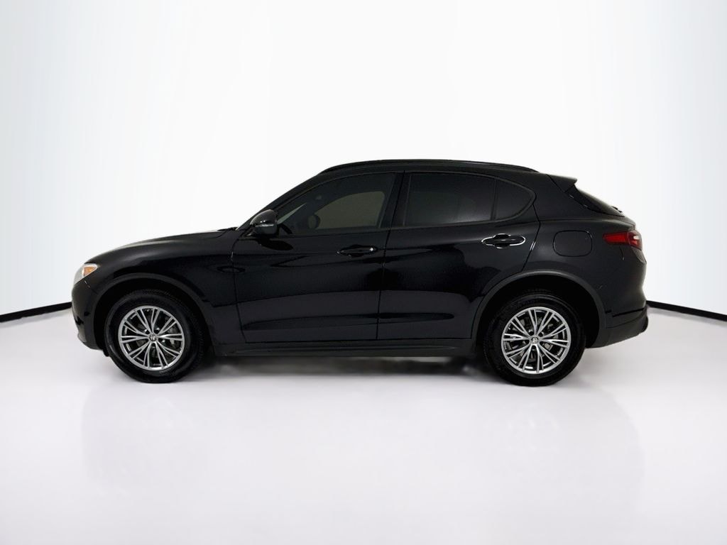 Used 2022 Alfa Romeo Stelvio Sprint SUV