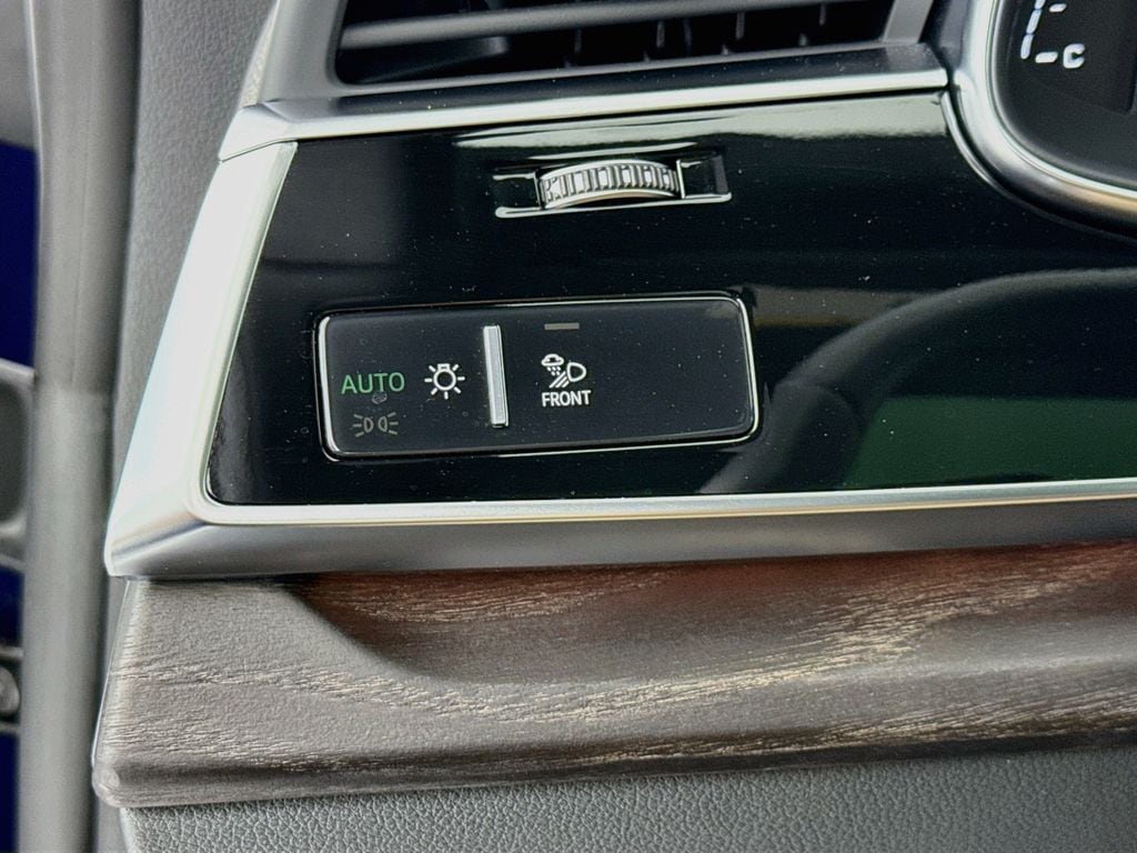 2023 Audi Q8 Prestige - Photo 11