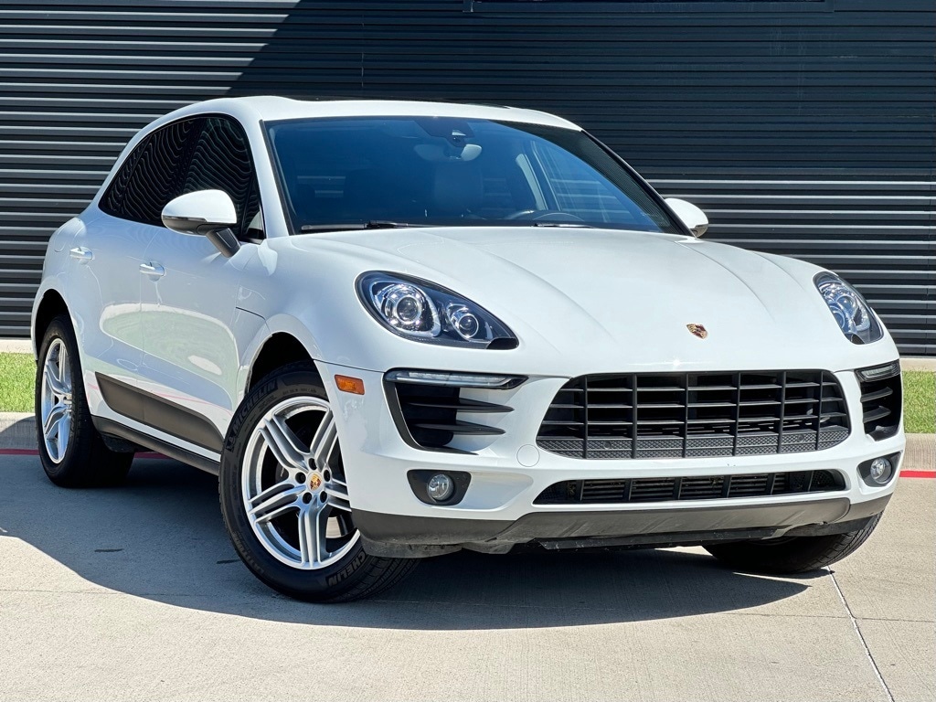 Certified 2018 Porsche Macan Sport Edition with VIN WP1AA2A54JLB07896 for sale in Grapevine, TX