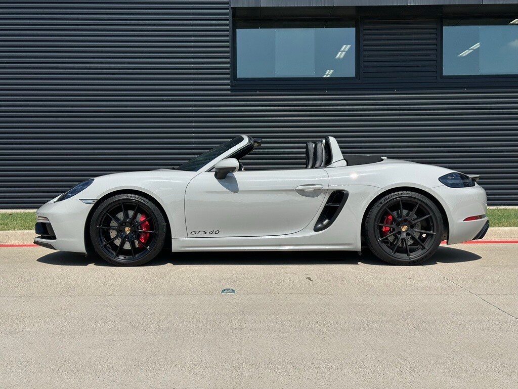2024 Porsche Boxster GTS 4.0 photo 2