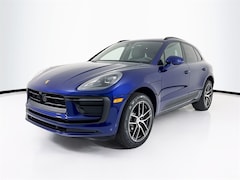 2026 Porsche Macan SUV