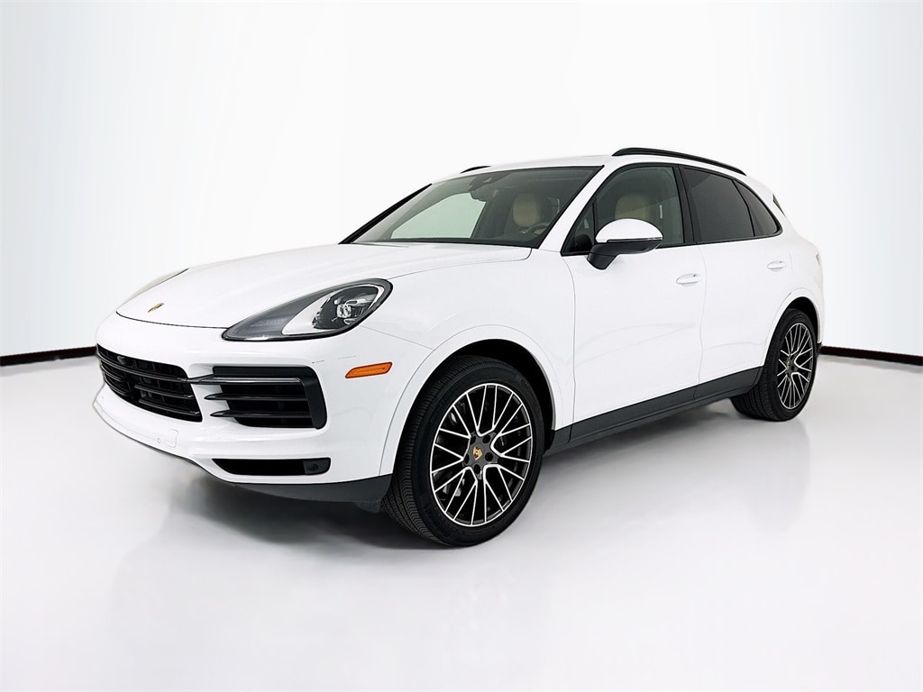 2023 Porsche Cayenne Base