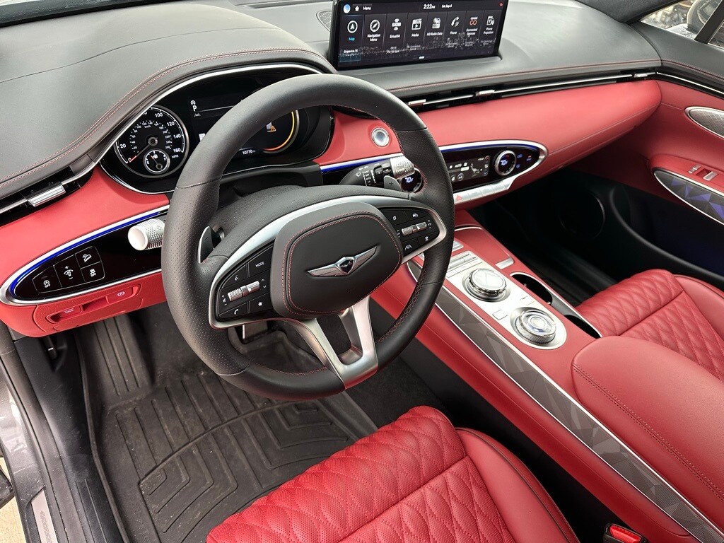 2024 Genesis GV70 3.5T Sport Advanced photo 3
