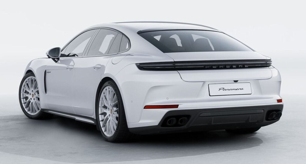2026 Porsche Panamera 4S E-Hybrid photo 2