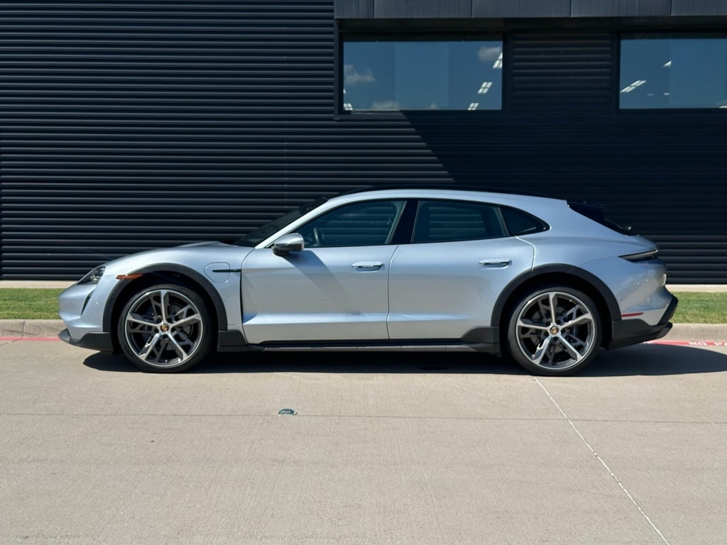 Certified 2022 Porsche Taycan Base with VIN WP0BA2Y15NSA67416 for sale in Grapevine, TX