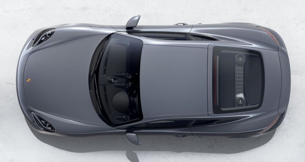 2024 Porsche Cayman S photo 3
