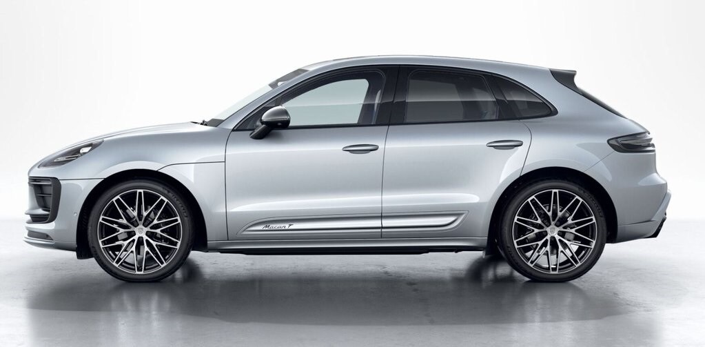 2026 Porsche Macan T photo 3